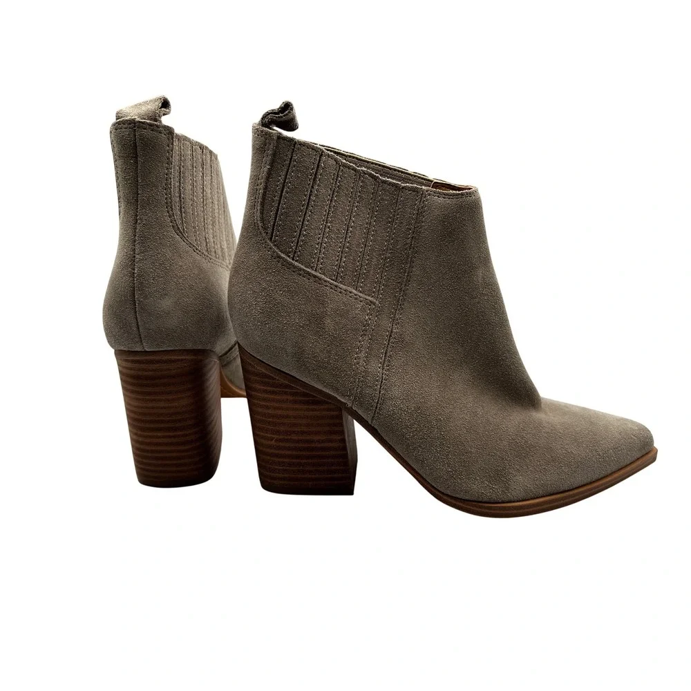 Marc Fisher LTD Yale‎ Ankle Boots Women 6.5 Grey Suede Excellent Point Toe Block